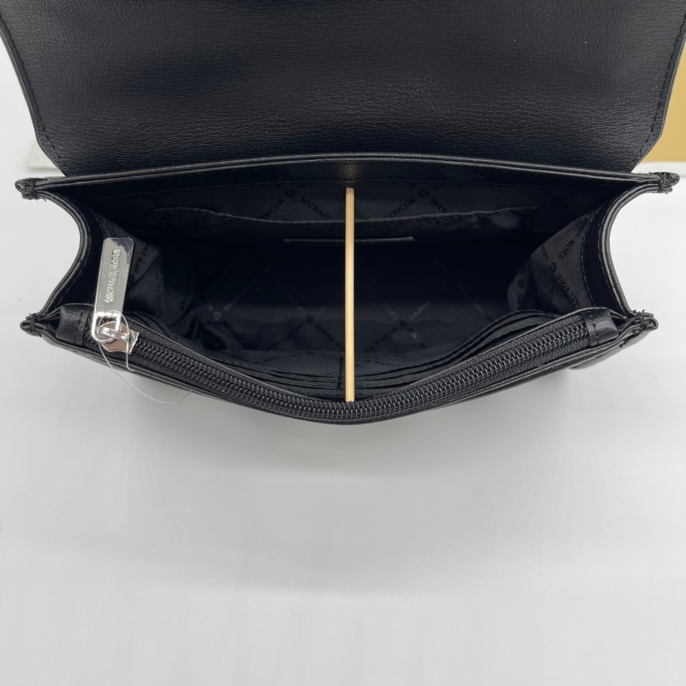 Michael Kors Rose MD Flap Shoulder Bag Bla… - Picture 6 of 13